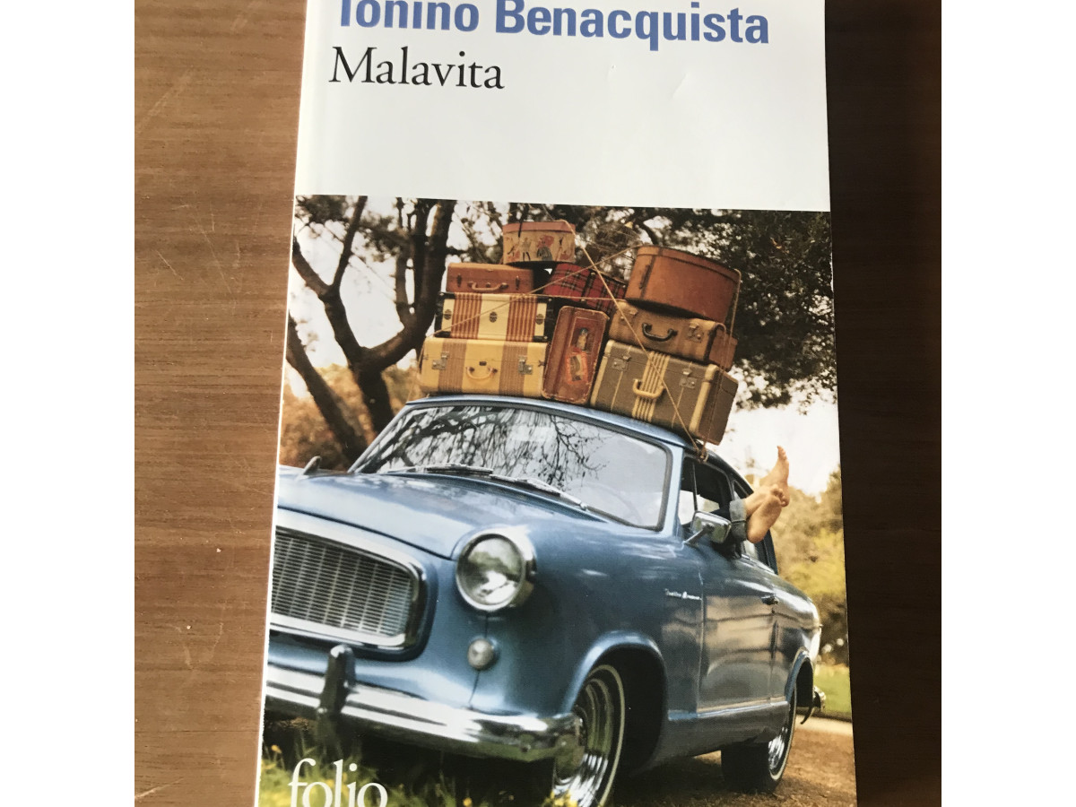 Illustration de Malavita - Tonino Benacquista (livre de poche)